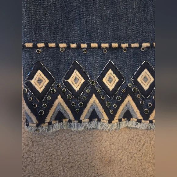 Driftwood Colette Cropped Embroidered Jeans - Picture 6 of 6